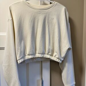 Whitney Simmons Gymshark crop